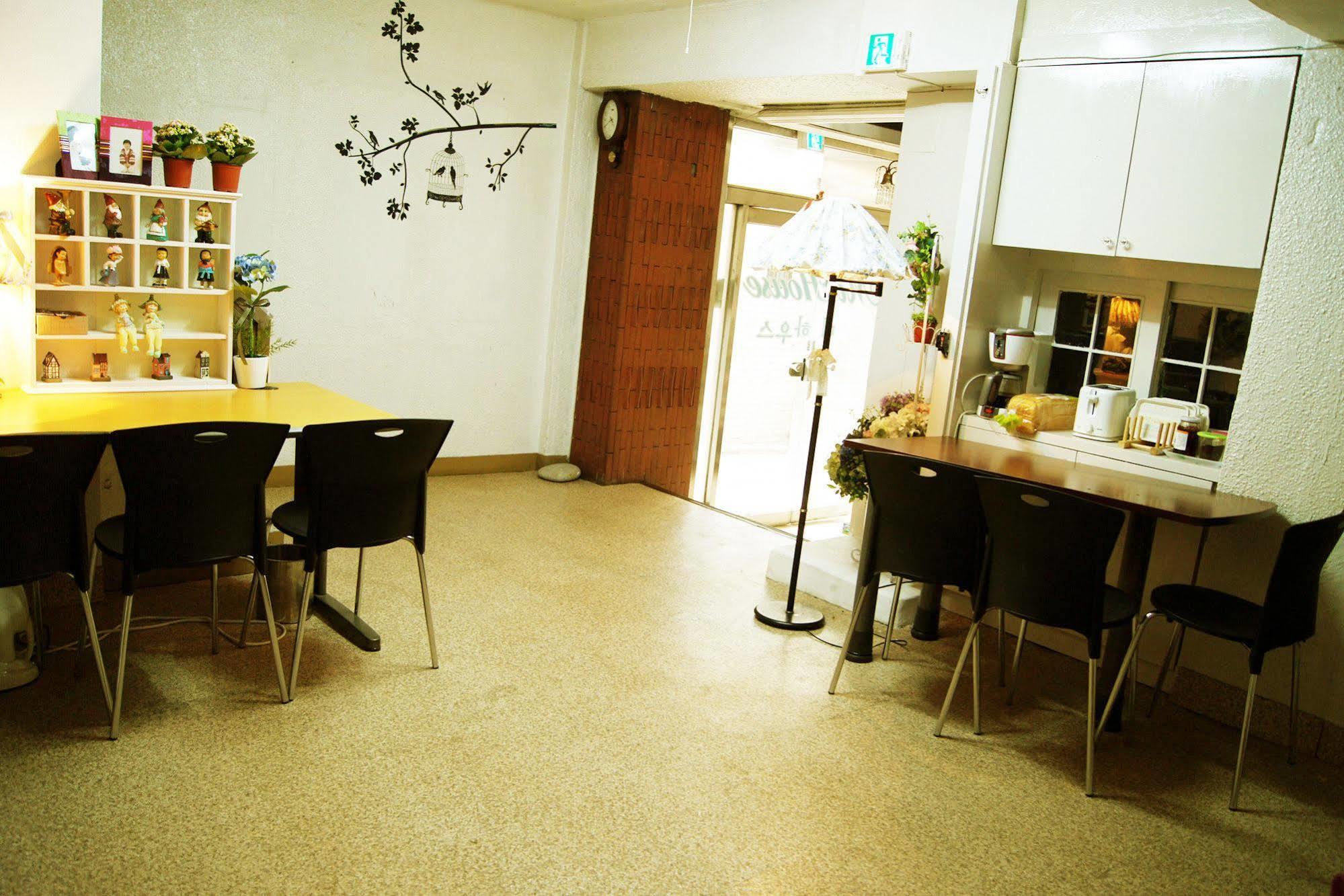 Mi House Hotel Seoul Exterior photo
